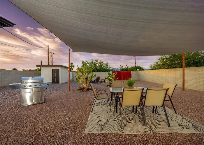 Central, Remodeled, 3 Bedroom 2 Ba, Fenced Dom wakacyjny